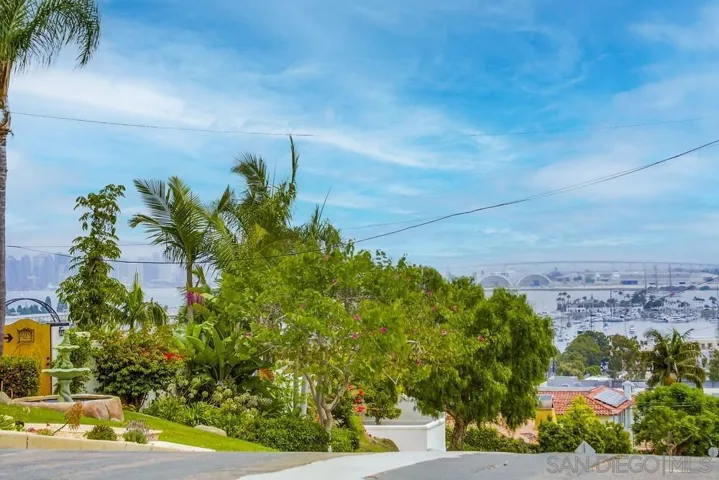 1256 Plum Street, San Diego, California 92106