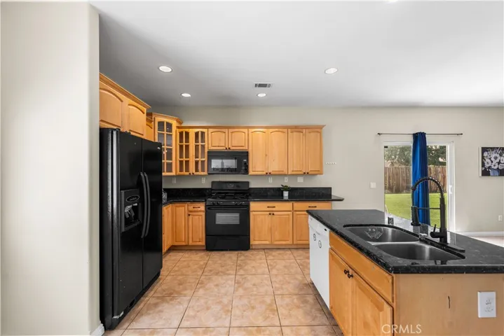 3471 Roxbury Street, Rosamond, California 93560