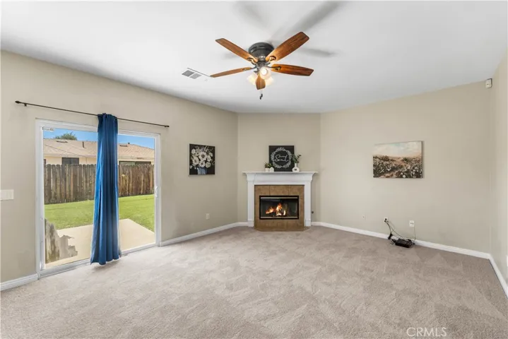 3471 Roxbury Street, Rosamond, California 93560
