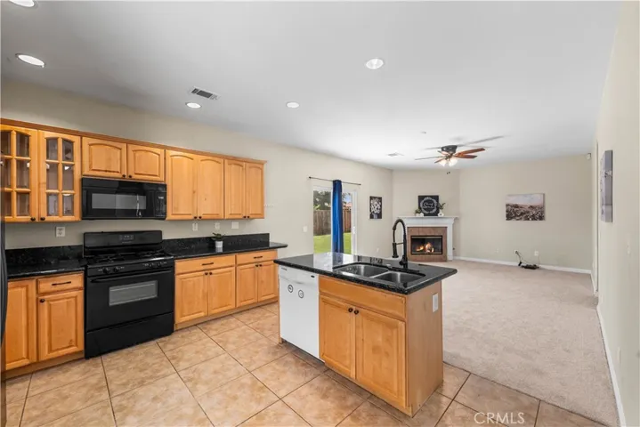 3471 Roxbury Street, Rosamond, California 93560