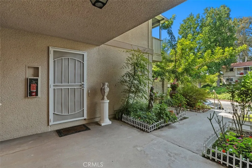 665 Via Los Altos A, Laguna Woods, California 92637 home-pic-2
