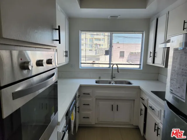8531 Alcott Street 203, Los Angeles, California 90035