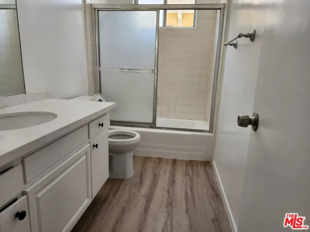 8531 Alcott Street 203, Los Angeles, California 90035