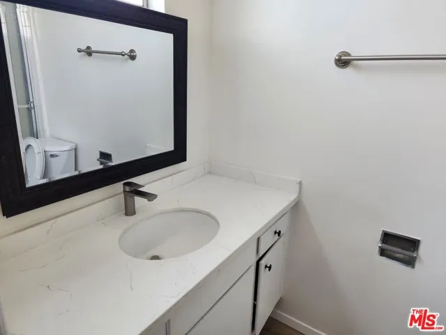 8531 Alcott Street 203, Los Angeles, California 90035