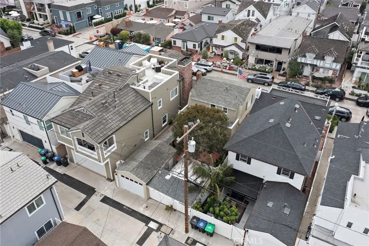 308 Coral Avenue, Newport Beach, California 92662