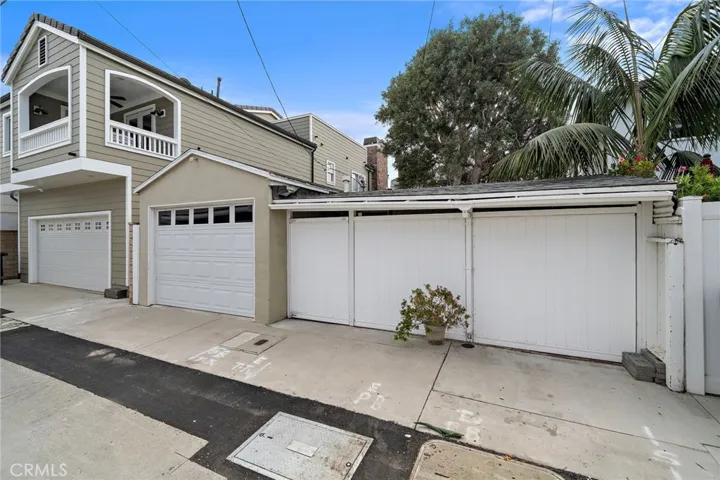 308 Coral Avenue, Newport Beach, California 92662