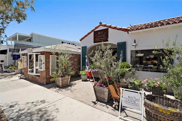 308 Coral Avenue, Newport Beach, California 92662