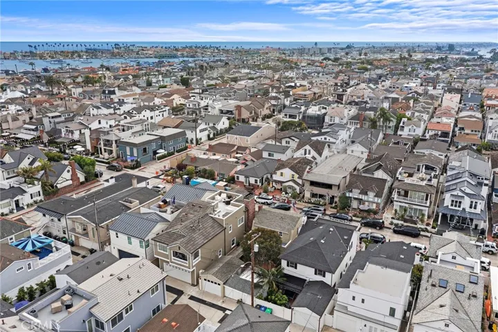 308 Coral Avenue, Newport Beach, California 92662