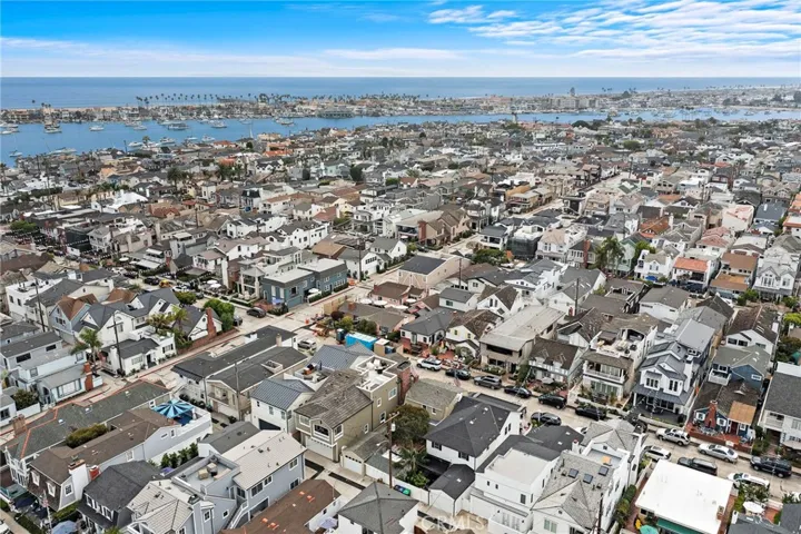 308 Coral Avenue, Newport Beach, California 92662
