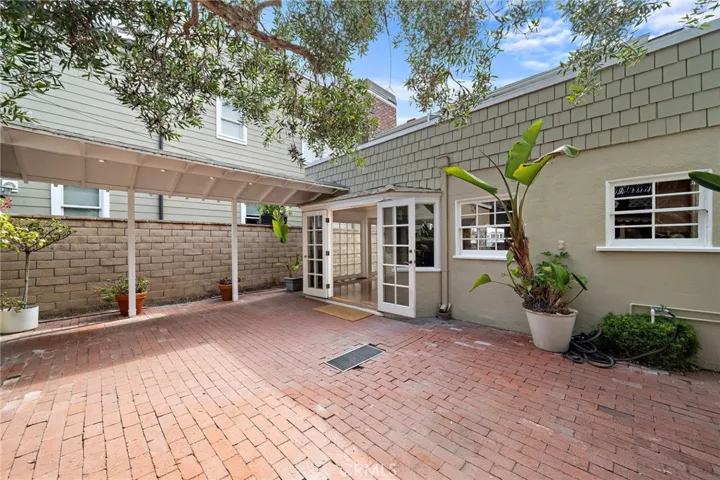 308 Coral Avenue, Newport Beach, California 92662