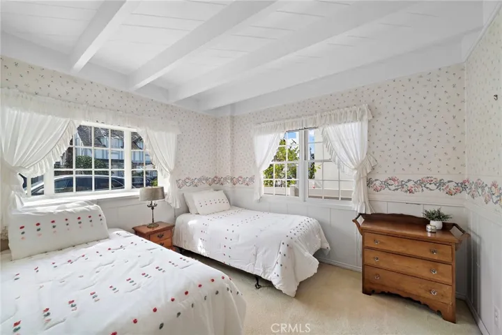308 Coral Avenue, Newport Beach, California 92662