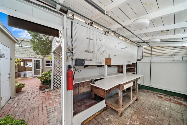 308 Coral Avenue, Newport Beach, California 92662