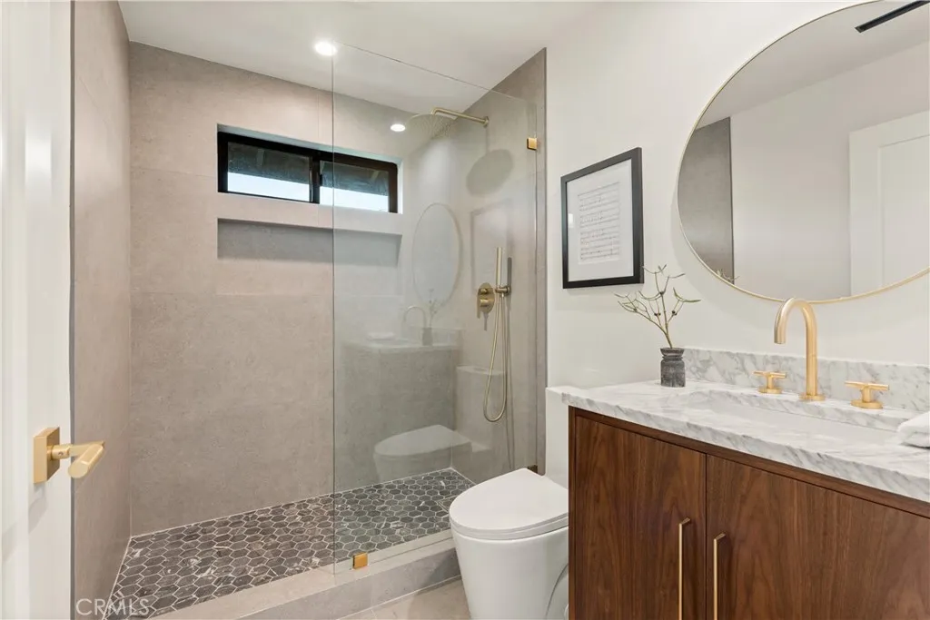 4041 Sapphire Drive, Encino, California 91436 home-pic-33