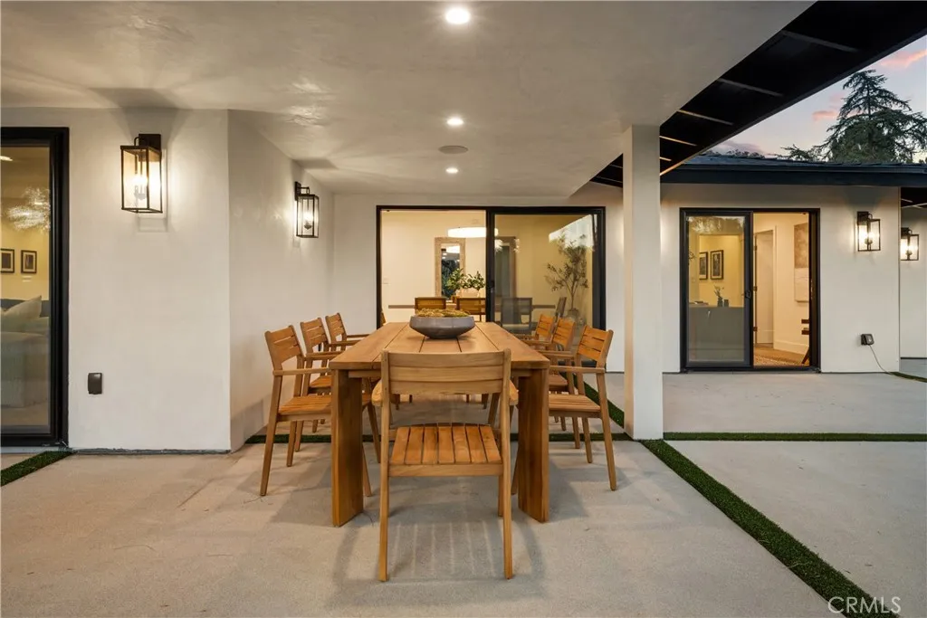 4041 Sapphire Drive, Encino, California 91436 home-pic-35