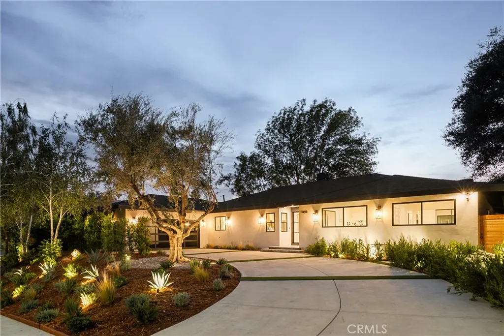 4041 Sapphire Drive, Encino, California 91436 home-pic-0