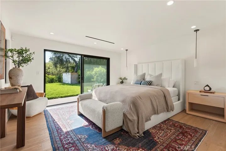 4041 Sapphire Drive, Encino, California 91436