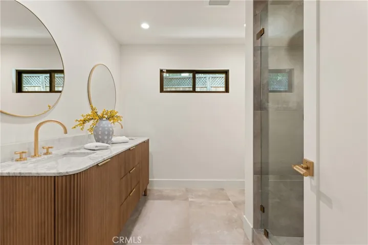 4041 Sapphire Drive, Encino, California 91436