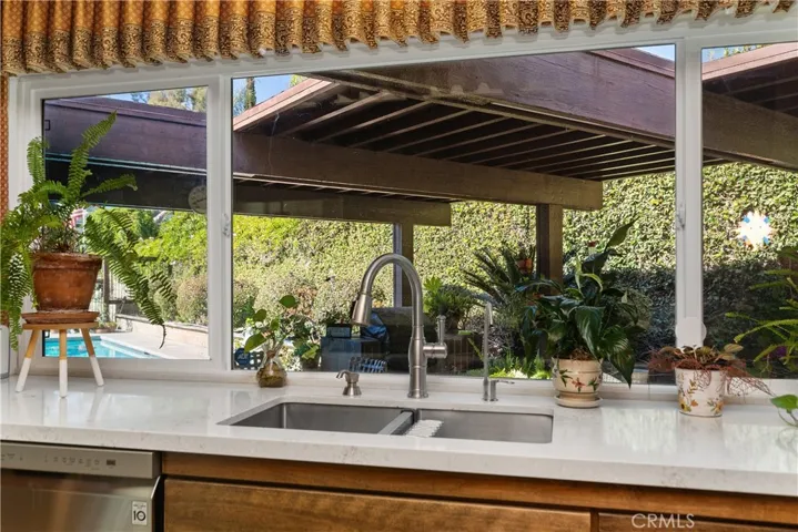 1663 N Pala Place, Orange, California 92867