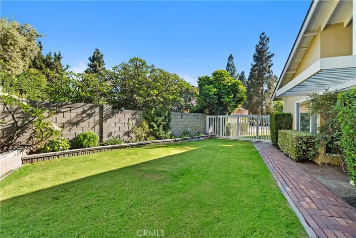 1663 N Pala Place, Orange, California 92867