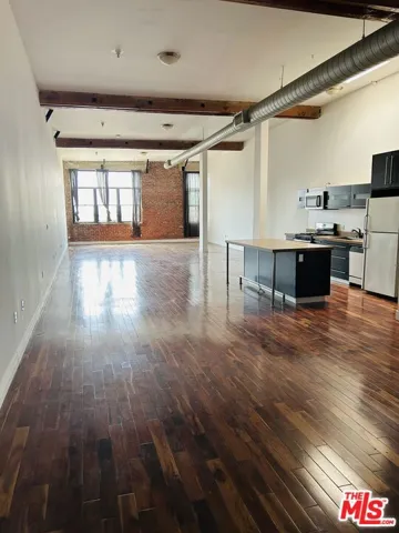 652 Mateo Street 306, Los Angeles, California 90021