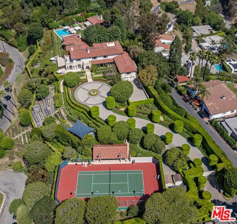 1309 Davies Drive, Beverly Hills, California 90210, 6 Bedrooms Bedrooms, ,12 BathroomsBathrooms,Residential,For Sale,Davies,25575673