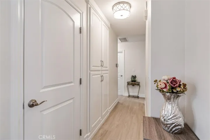 5651 Lynnbrook Plaza, Yorba Linda, California 92886