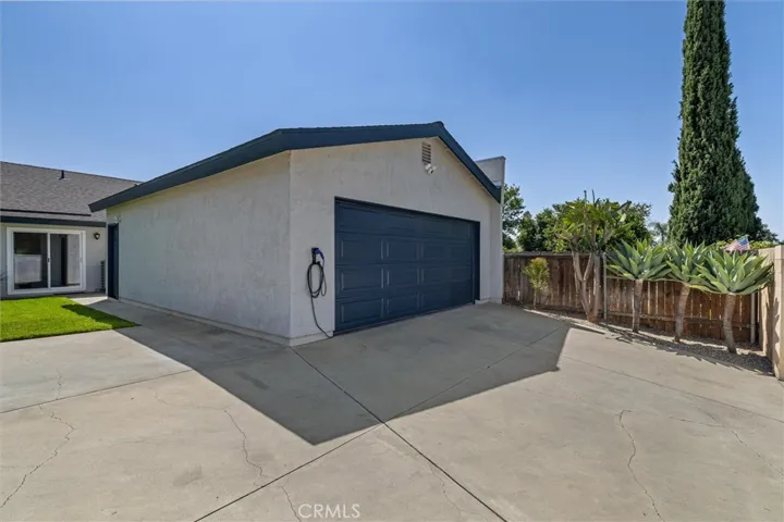 5651 Lynnbrook Plaza, Yorba Linda, California 92886