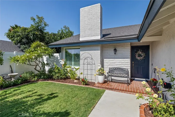 5651 Lynnbrook Plaza, Yorba Linda, California 92886