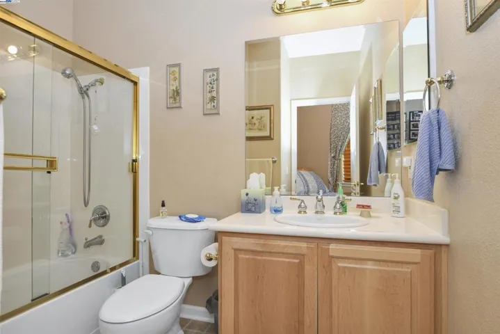 989 Centennial Dr, Brentwood, California 94513