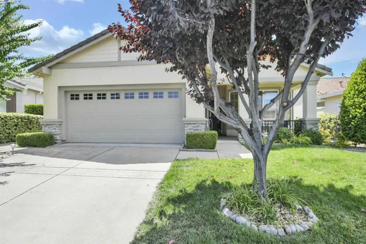 989 Centennial Dr, Brentwood, California 94513