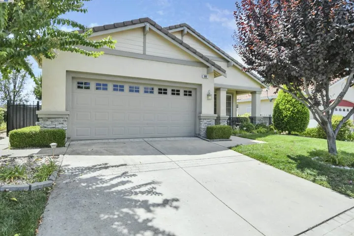 989 Centennial Dr, Brentwood, California 94513