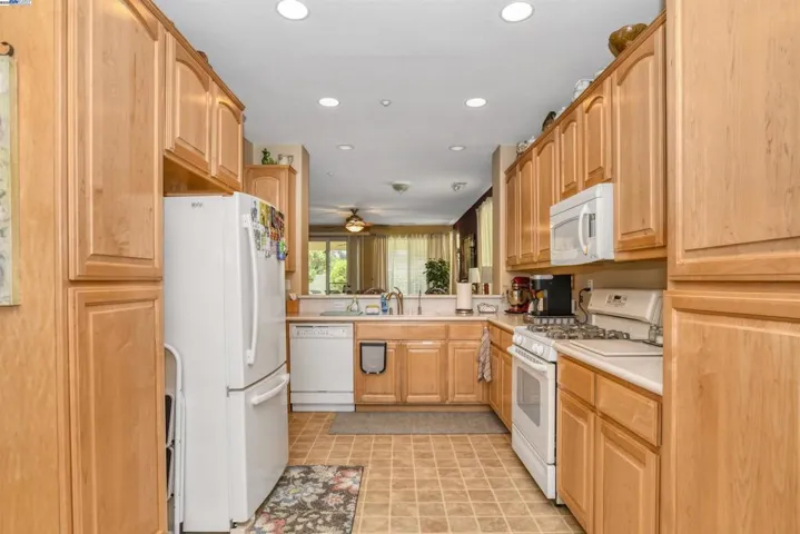 989 Centennial Dr, Brentwood, California 94513