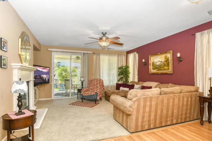989 Centennial Dr, Brentwood, California 94513
