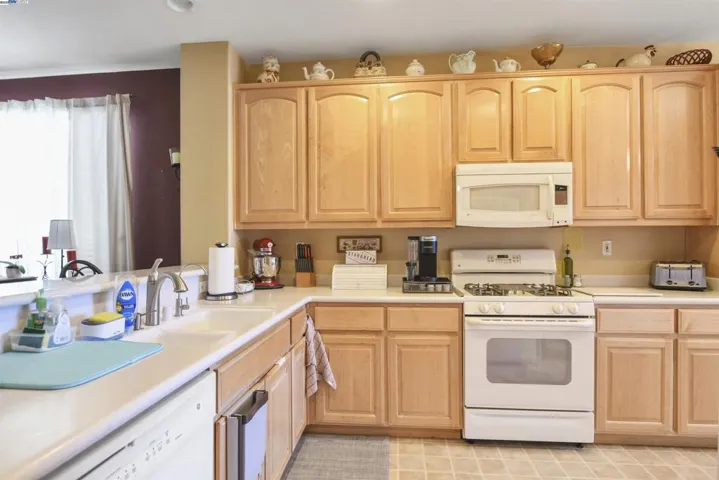 989 Centennial Dr, Brentwood, California 94513