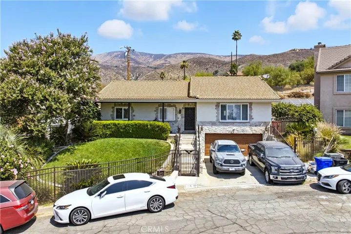 164 Viento Way, San Bernardino, California 92404