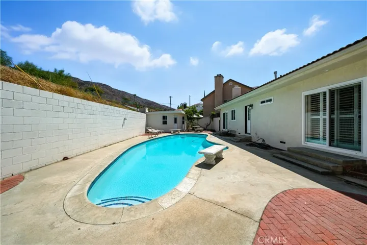 164 Viento Way, San Bernardino, California 92404