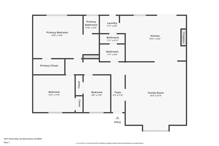 Comfortable floor plan with easy access to pool and patio from kitchen, main suite, laundry room and bathroom!