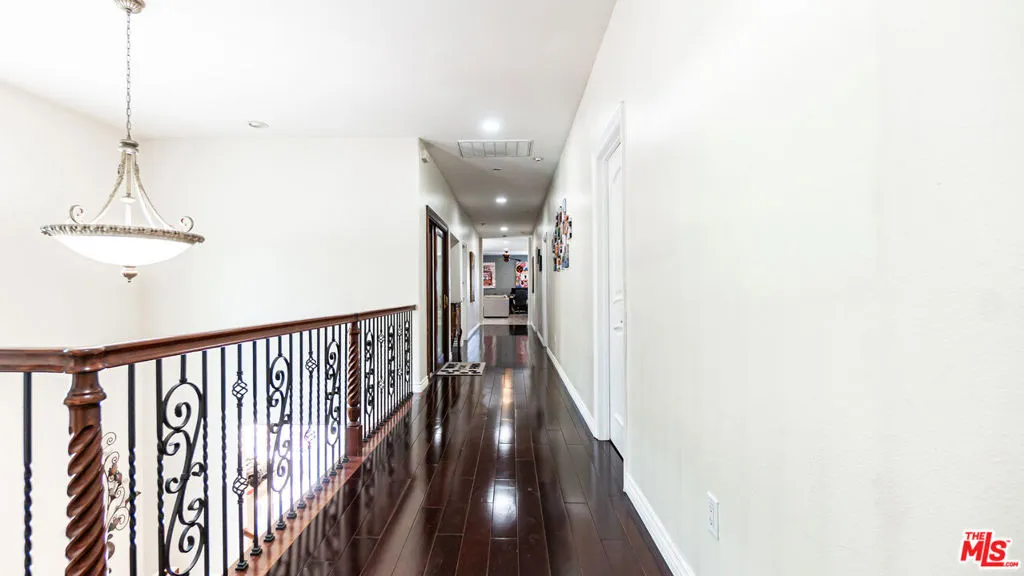 19002 E Smiley Drive, Orange, California 92869 home-pic-19
