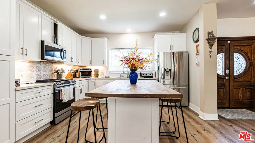 19002 E Smiley Drive, Orange, California 92869 home-pic-11