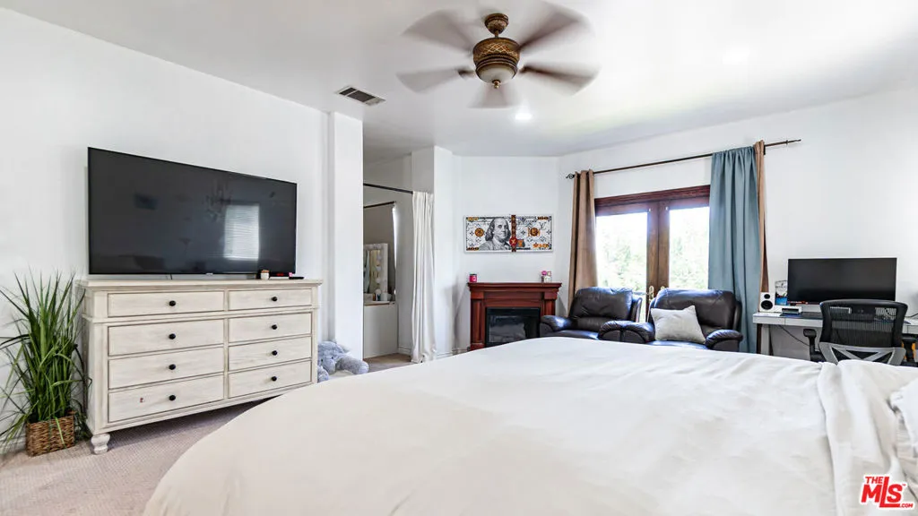 19002 E Smiley Drive, Orange, California 92869 home-pic-21