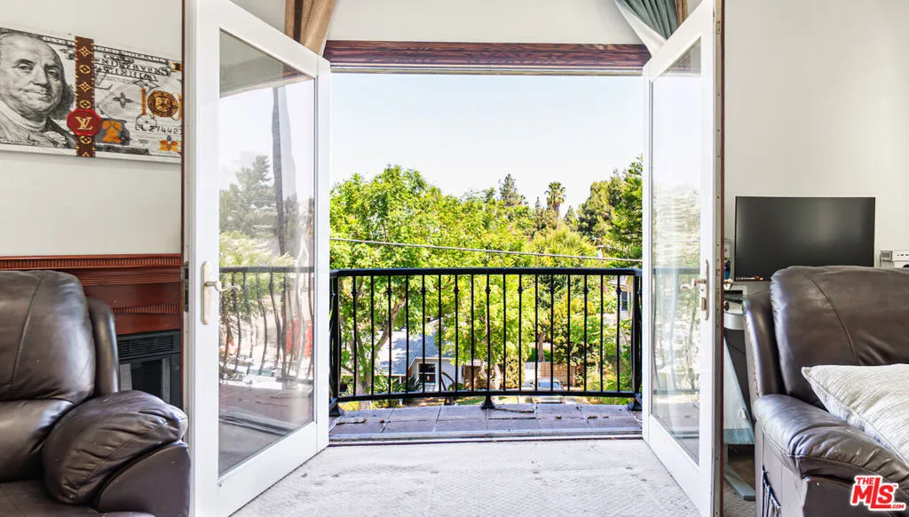 19002 E Smiley Drive, Orange, California 92869 home-pic-22