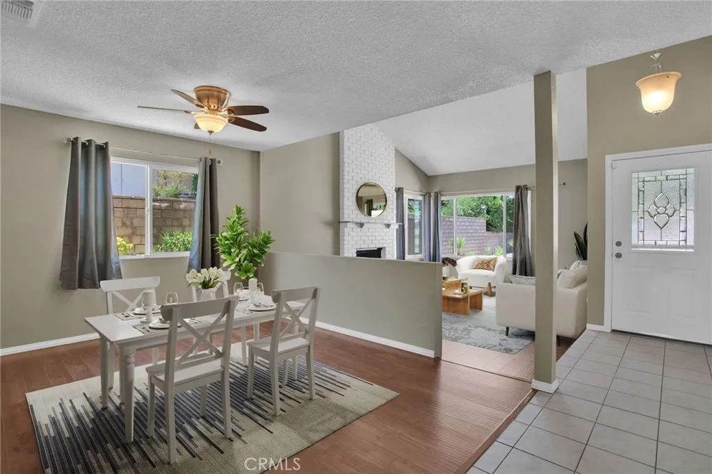 17965 Fremontia Lane, Victorville, California 92395 home-pic-3