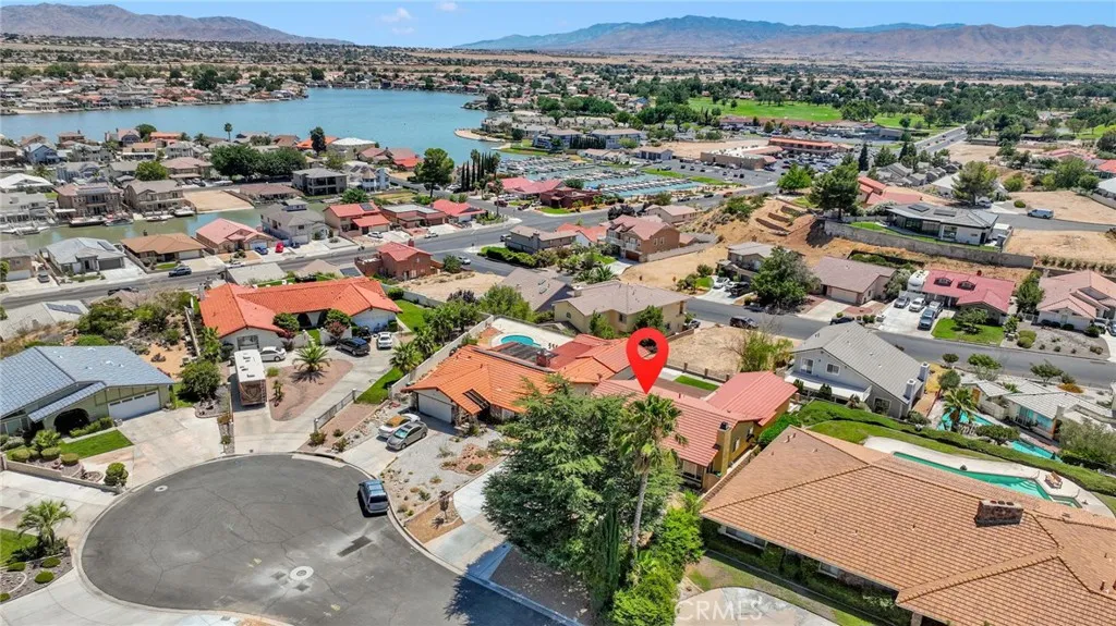 17965 Fremontia Lane, Victorville, California 92395 home-pic-36