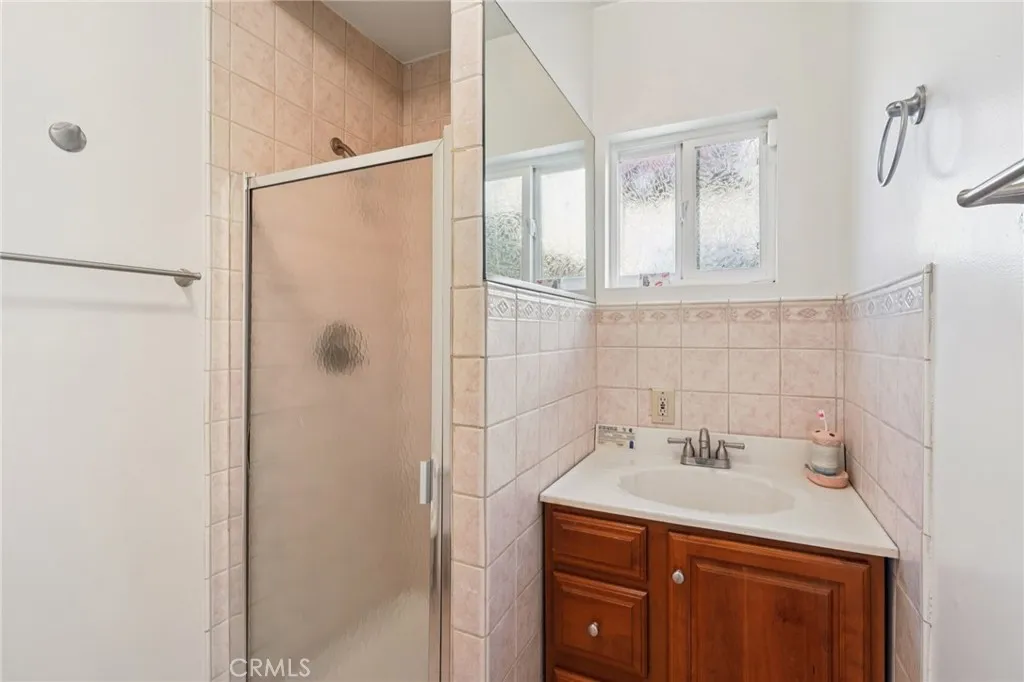 gallery-image 4