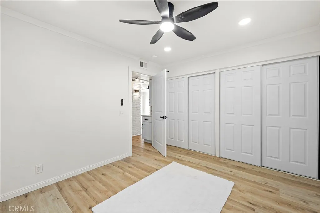 23254 Orange Avenue 7, Lake Forest, California 92630 home-pic-18