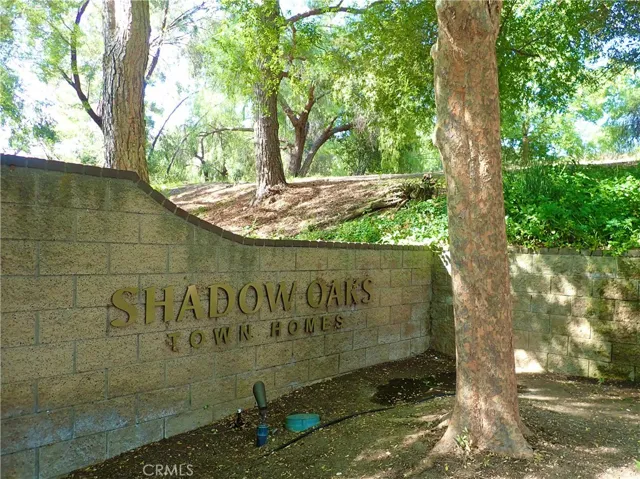 5423 Spanish Oak Lane A, Oak Park, California 91377