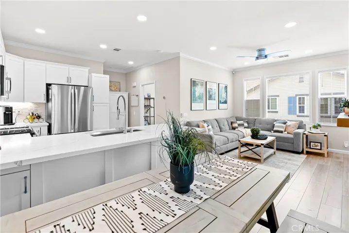 18 Mesquite, Trabuco Canyon, California 92679