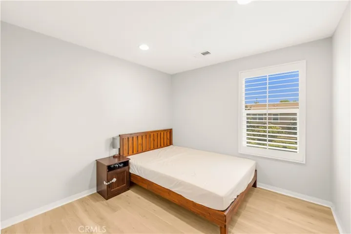 7169 Logsdon Drive, Eastvale, California 92880