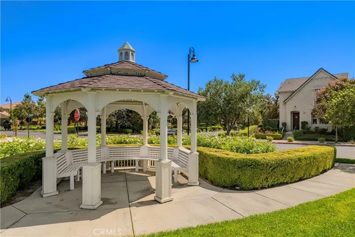 7169 Logsdon Drive, Eastvale, California 92880