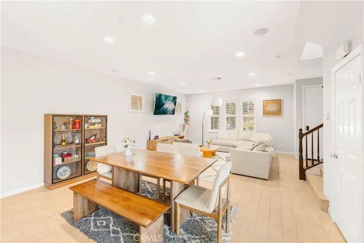 7169 Logsdon Drive, Eastvale, California 92880